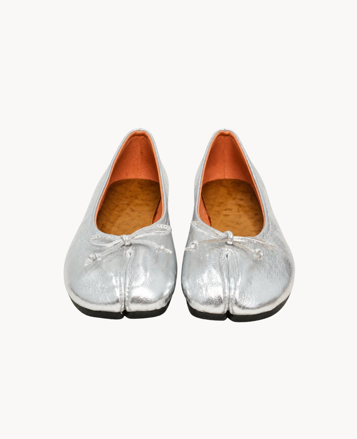 Metallic Silver Bow Tabi Flats